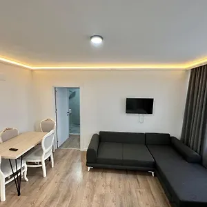  Apart Otel Golden Life